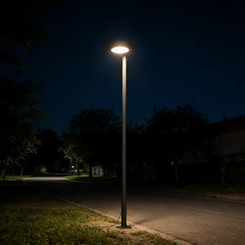 Outdoor Lighting Ip65 - Lampa ogrodowa LED ze stalowym słupkiem,